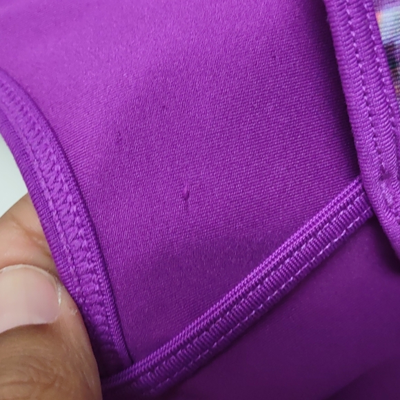 Alo yoga purple patterned sports bra Sz XS - Picture 7 of 8